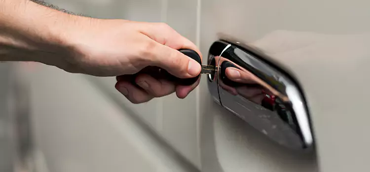 Why Choose Our Auto Locksmith Team in Reedley, CA?