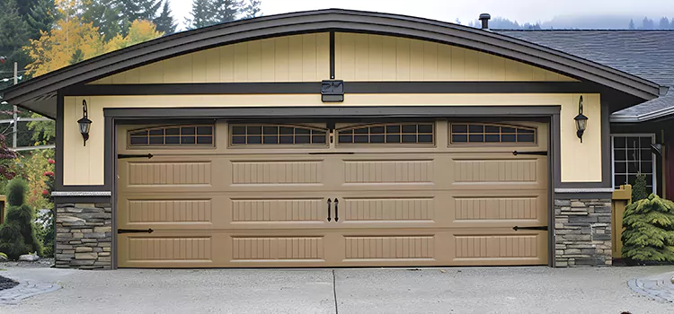 Residential Vinyl Roll Up Doors Reedley